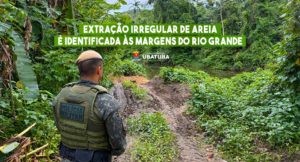 Extração irregular de areia é identificada às margens do Rio Grande